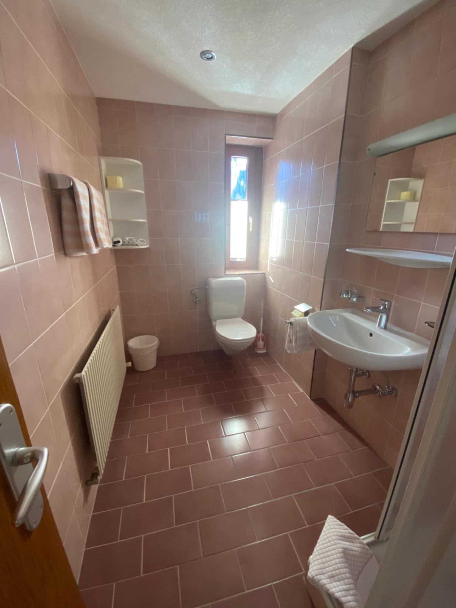 Apart Alpenrose Spiss Exterior photo