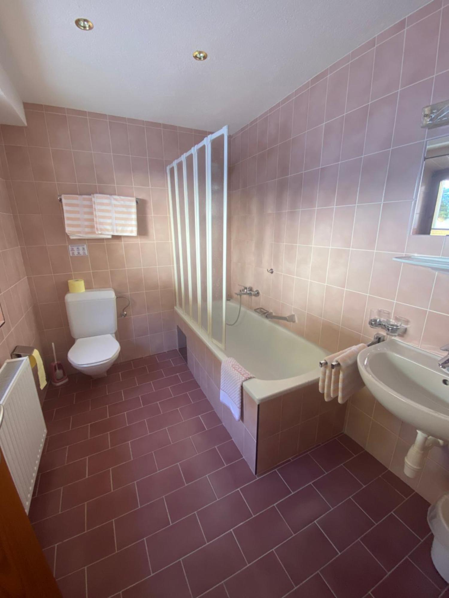 Apart Alpenrose Spiss Exterior photo
